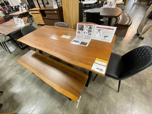 家具探し