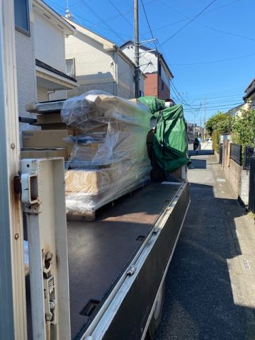 新しいユニットバスが到着!